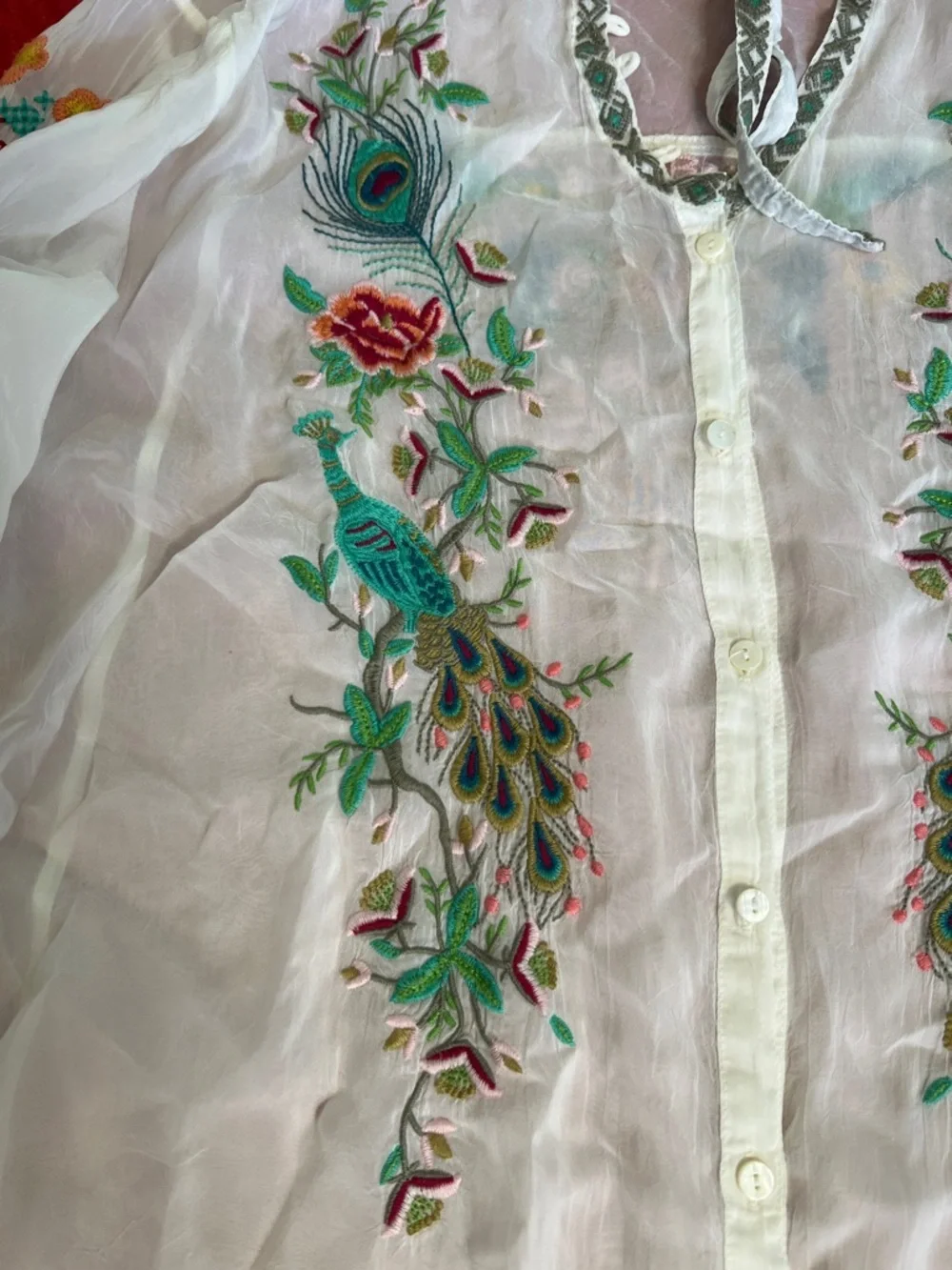 Johnny Was White Embroidered Peasant Blouse Peacock Floral XXL - Picture 3 of 9